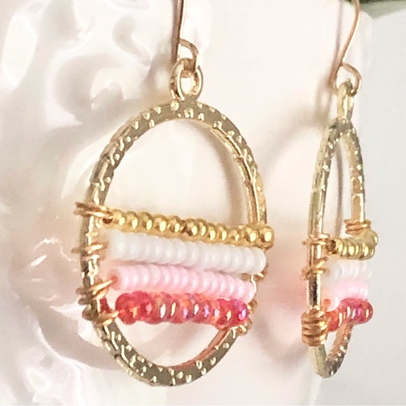 New Hand Beaded Wrapped Wire Dangle Hoop Earrings Striped Pastel Pink Unique - Picture 3 of 6